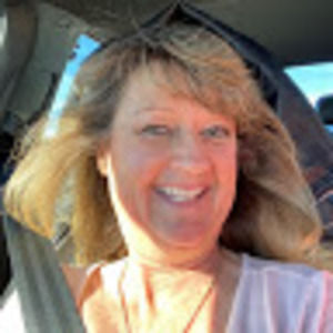 Meet your Posher, Lynette